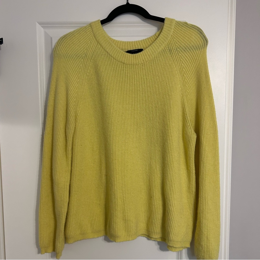 Tahari Yellow Knit Sweater Large